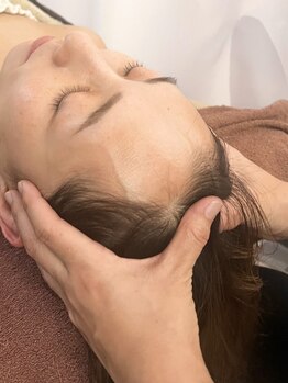 ラドアー(Radoor)の写真/【当店No1看板メニュ‐ご褒美エステ】¥16500→¥13200!極上ヘッドスパ＋小顔リンパマッサ-ジ(首肩/デコルテ)