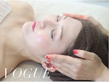 ヴォーグ(VOGUE)の写真/毛穴レスな陶器肌を実現!【アミノ酸ピーリング＋高濃度VCイオン導入¥7500】ニキビ肌ケア/毛穴の開き/黒ずみ
