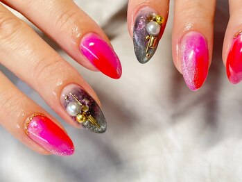 ネイルサロン イントゥ(into_)/ニュアンス　マグネット　アート