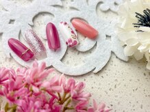 ネイルサロン&スクール ジーナ(GINA)/大人可愛いフラワーネイル