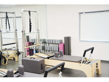 アサガヤグランピラティス(ASAGAYA GRAND PILATES)/マシンピラティスに不慣れも安心