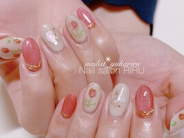 チューリップネイル