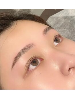 トラック アイラッシュ 天王寺店(truck eyelash)/ハリウッドブロウリフト+まつぱ