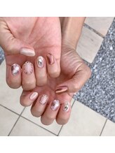 エモ(emo)/ニュアンスネイル