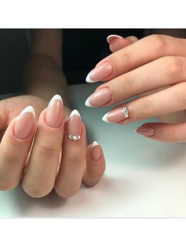 シャラ(SHARA)の写真/【定番ジェル＊ワンカラー初回オフ無料¥5,700】大人女子のための上品な指先へ♪