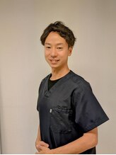 肩こりと腰痛にお悩みの方にリンパマッサージ 骨盤矯正がおすすめの整体 熊本市内院 中村 智明