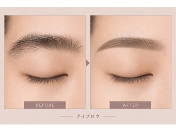 アース コアフュールボーテ みどり店(EARTH coiffure beaute)の写真/お顔の印象は眉毛で決まる！プロがトレンドを取り入れつつ、アナタに似合う眉毛をご提案♪