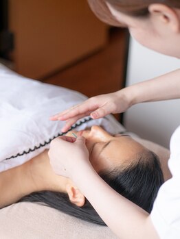 プラチナサロン 六本木/#美容鍼　#小顔　#たるみ改善