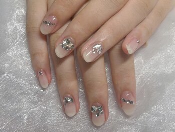 オヤユビヒメ(OYAYUBIHIME)/ホワイトグラデーション