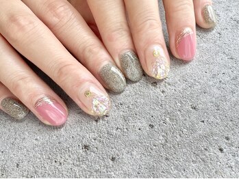 プピル(PUPIL)/貝殻ネイル