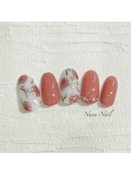 ほんのり色づくローズネイル　