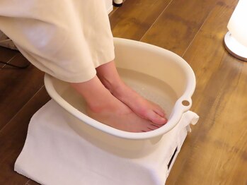リュウ鍼灸院 サロン ド リュウ(Salon de Ryu)/足湯