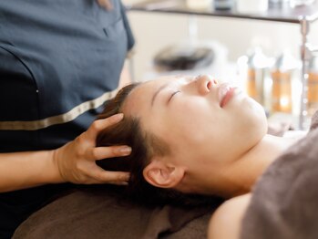 エテ/【首肩こり解消】極上ヘッドスパ