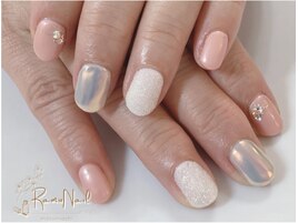 スノーパウダーミラーネイル