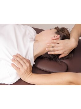 首・肩のつらさを改善したい