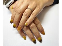 エーナイン イオン 栄町店/秋ネイル　¥6100