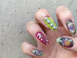 個性派！蓄光フラッシュネイル☆