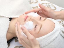 ジョーヌ(JAUNE)/神泡洗顔で角質整理