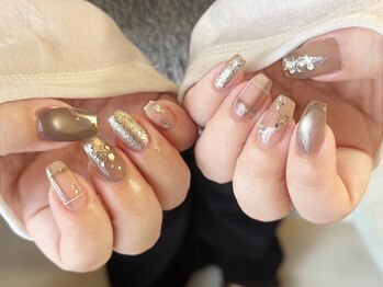 ネイルサロン ビエン(Nail salon BIEN)の写真/【江坂駅/パラジェル導入店】自爪を削らない施術だから、健康な爪を育てながらジェルネイルを楽しめます♪