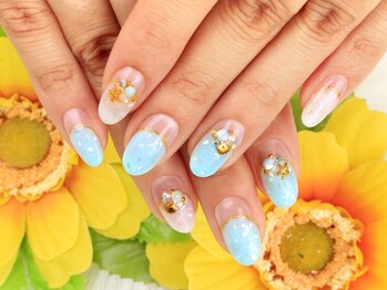 クリスタルネイル ゆめタウン久留米店/逆フレンチシェルアートジェル