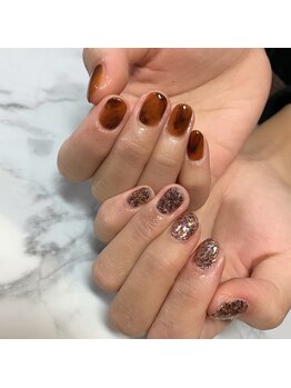 エイミー(eimy)/べっ甲ネイル