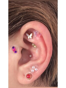 フェリス(Feliz)/耳ツボジュエリー