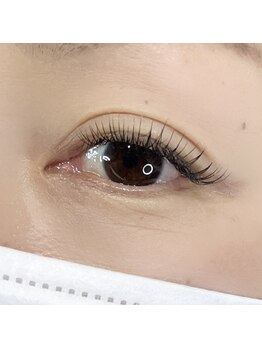 アイル(I'll)/自まつ毛より長さが出るマツエク