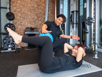 フラクタルスタイル 原宿 表参道(FRACTAL STYLE)の写真/【ジム×ピラティス】メリハリのあるくびれ・丸みのあるお尻！美尻・美姿勢・美スタイルに！