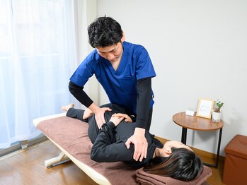 整体院 治(HARU)/骨盤や腰椎の施術