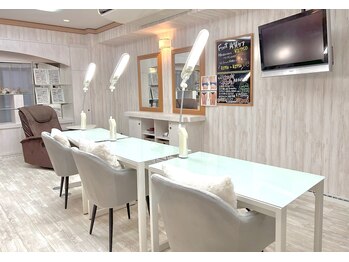 スターネイル プラス 本町店(Star Nail plus)