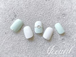 大人のオフィスネイル￥7980