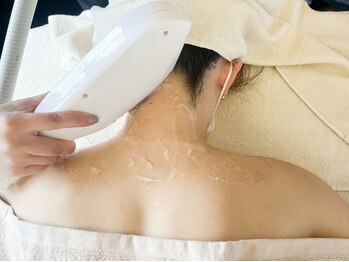 ライトウェーブ 松本村井本店の写真/【理想のうなじ美人に】えり足脱毛で印象◎♪自分では見えない箇所こそプロの脱毛で清潔感UP！