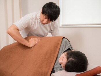 からだ探偵ヤスダ/張りを直接もみほぐしも