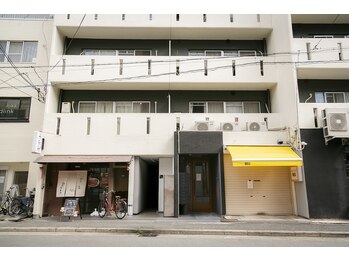 シックビューティバー(Chic Beauty Bar)/建物外観