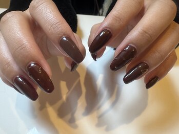 ワイグロウ(yglow.)/【２本アート】ボルドーネイル