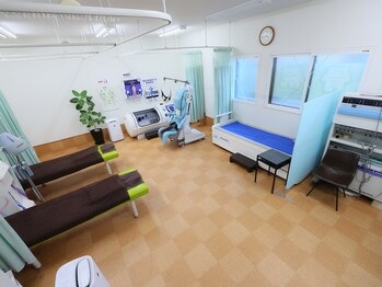栄整骨院/設備充実