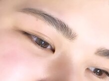 セレノフィル 田町三田(Selenophile)/美しい黄金比のアイブロウに導く