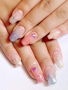 リノネイル(LINO NAIL)の写真/浮き・ダメージ・硬化熱の悩みを解決するネイル下地を使用！仕上がりと地爪の健康の両方を叶えるサロン♪