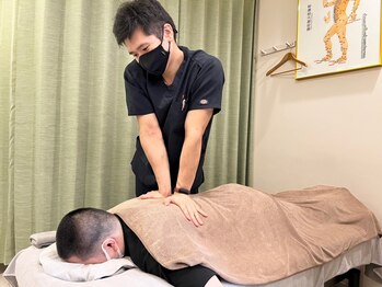 康福整骨院の写真/男性のご来店も大歓迎◎駅チカで仕事帰りもOK！スゴ腕施術者がそれぞれのお悩みに合わせて施術いたします♪