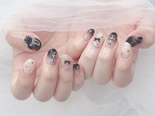 アイリーネイルスタジオ(Aily Nail Studio)/黒グラ×薔薇♪
