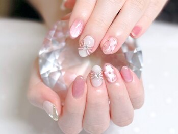 ラーシューシュ(la-chou-chou)/華やかネイルコース　¥7500