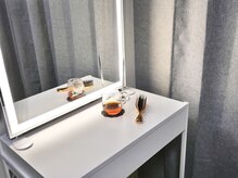 アズ(AZU)/メイクスペース