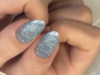 キャラシルエット