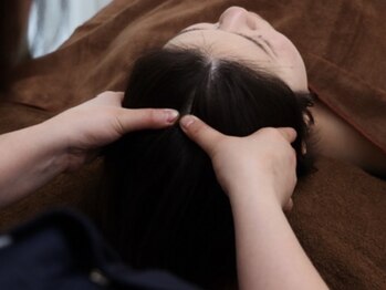 サロン ド リス(salon de lis)の写真/【金山駅徒歩3分】ヘッドスパは首こりや眼精疲労にも効果的です◎
自律神経を整えて睡眠の質アップにも◯
