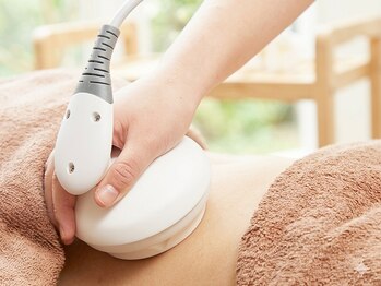 サロン ド ミコ(Salon de Mico)/新痩身マシン「クワトロキャビ」