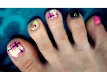 エンジェル 葛飾(ANGEL)/チェックフットネイル