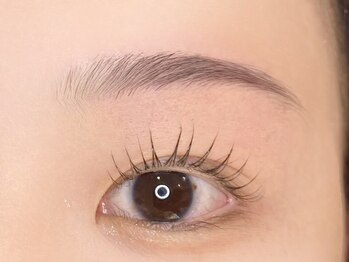 ヴィヴィッド アラ(vivid ala)の写真/眉毛が薄くお悩みの方から、濃さや量が多く気になる方まで☆必見☆美眉メニュー！！