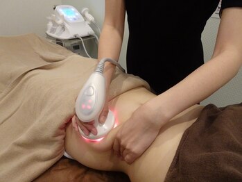 ビューティーストーリー 本店(BeautyStory)/お腹の脂肪を分解！