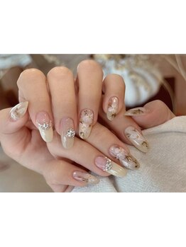 手描きアートが得意なサロン