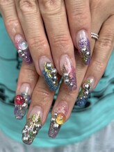 アヤネイルズ アンド アイラッシュ(AYA NAILZ.＆Eyelash)/スタッフネイル紹介♪